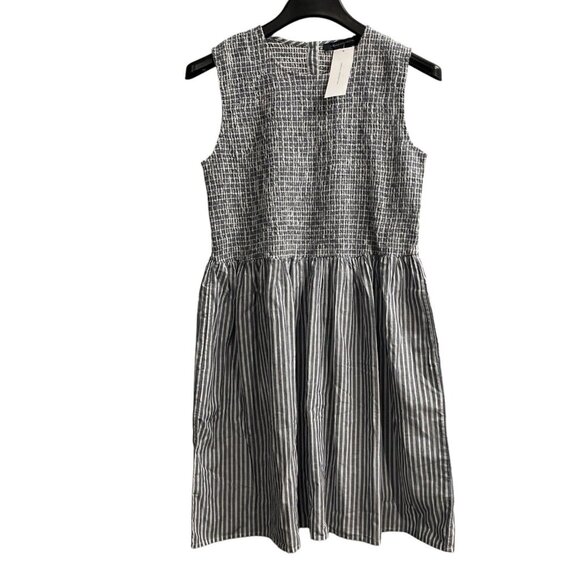 French Connection Dress Womens 4 Tatus Smocked Mini Blue Striped Cotton Preppy - Picture 1 of 11